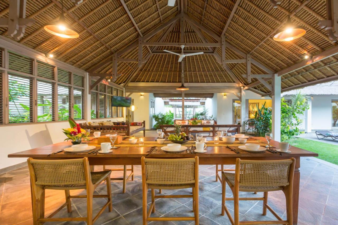 Damai Taman Villa *