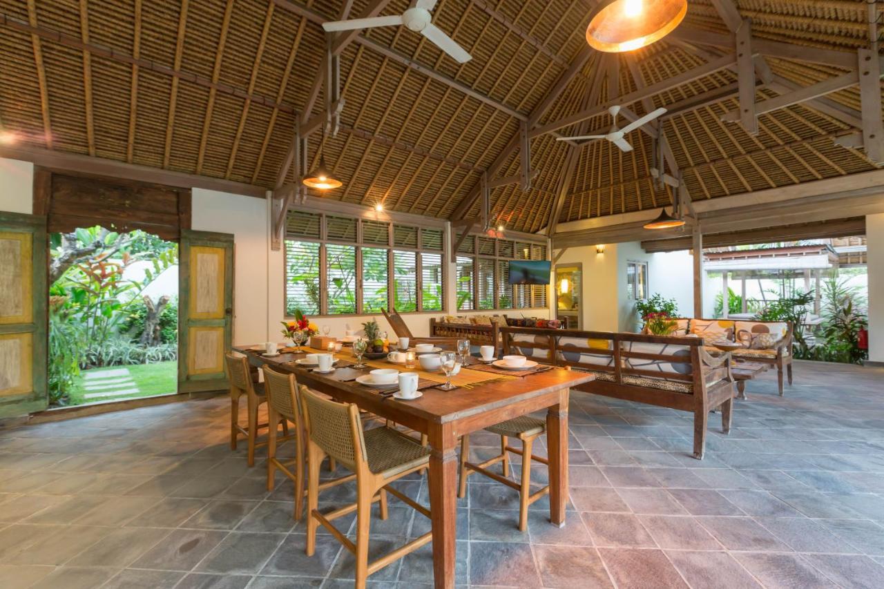 Damai Taman Villa *